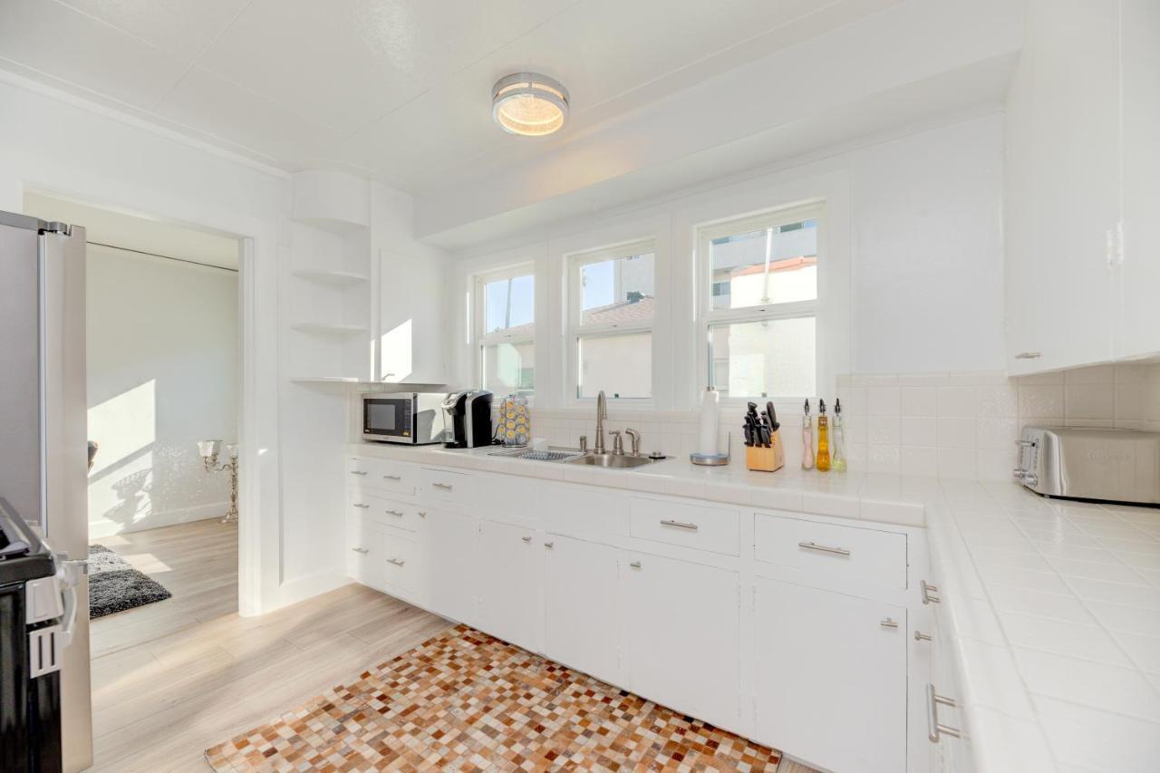 Lovely White Beach House Redondo Beach Exterior foto